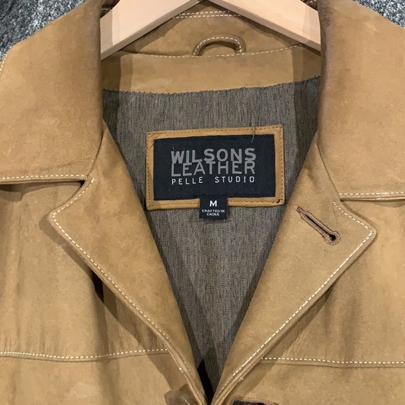 Wilson leather coat. - Picture 2 of 6